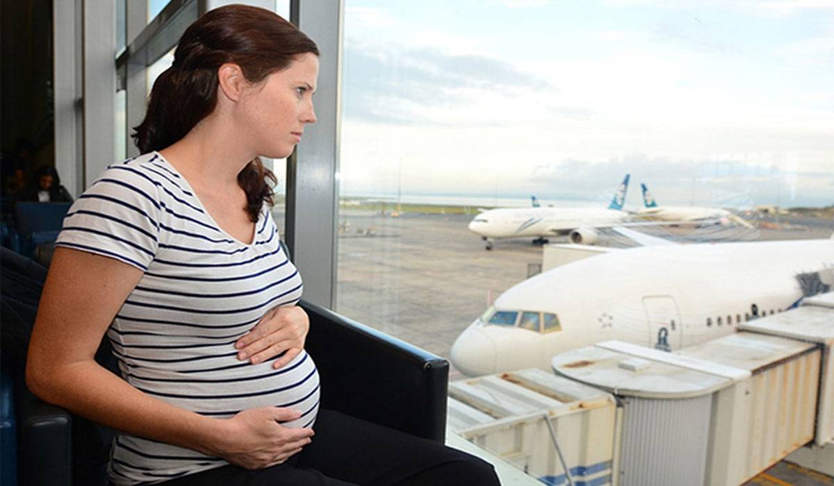 سافر مين بينما كانت حامل في الأشهر الأولى سحر الرفاهية